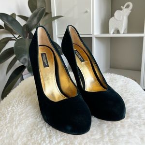 DOLCE & GABBANA GREEN VELVET HIGH HEELS